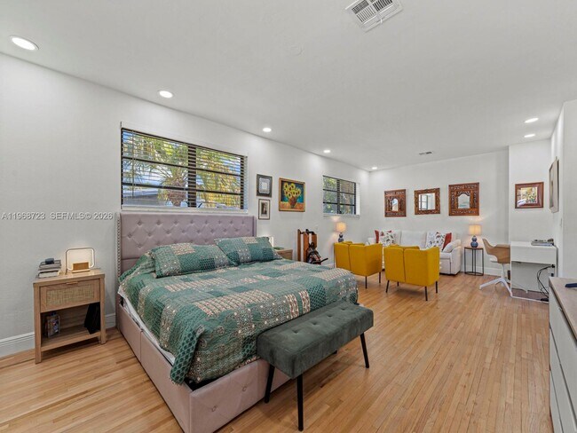 Building Photo - 9320 SW 125th Terrace