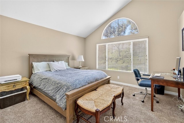 Building Photo - 23 Amarante