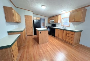 Building Photo - 9278 Windjammer Dr