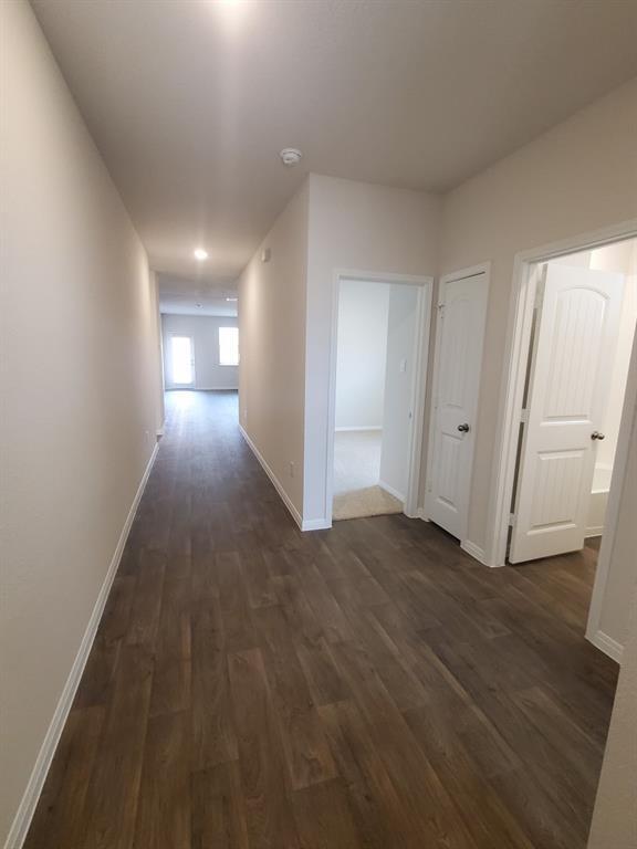 Building Photo - 245 Possum Kingdom Dr