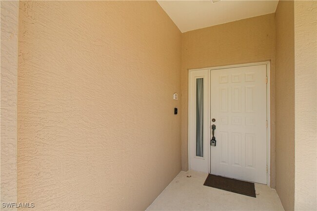 Building Photo - 354 Dover Pl