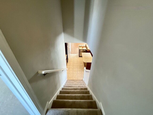 Building Photo - Ready 07-07-25!! Fantastic 4-Bedroom Home ...