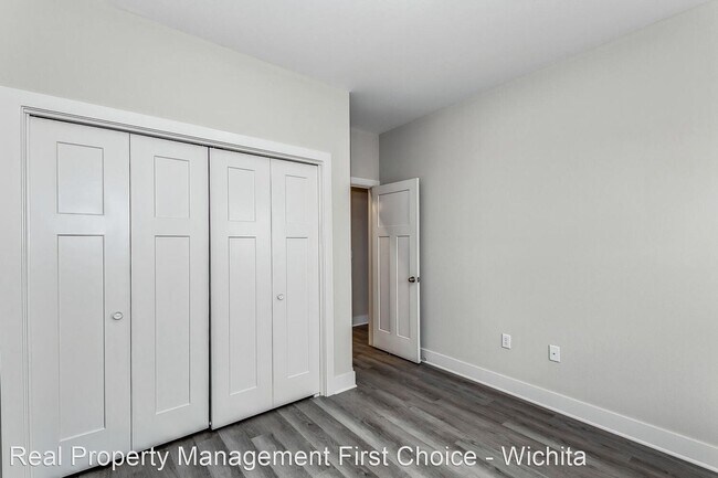 Building Photo - 3 br, 2 bath House - 3619 W 45th ST S