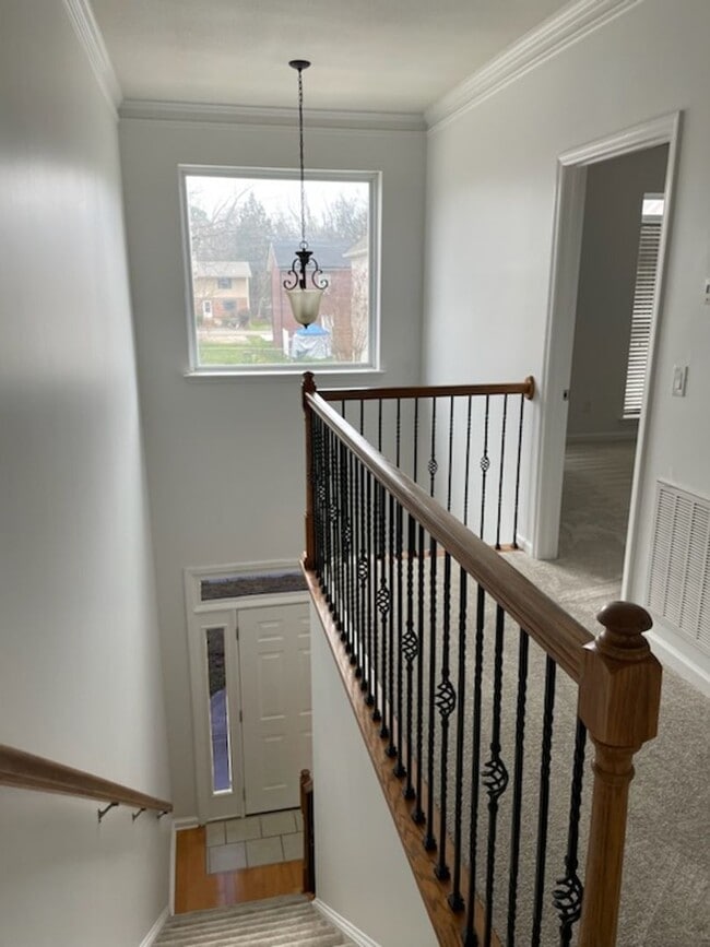 Building Photo - Emmyllie Ct- 130/132