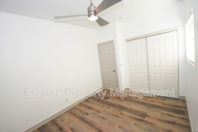 Building Photo - 405 Spruce St