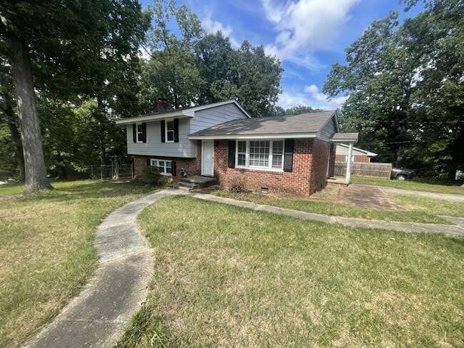 Primary Photo - 3400 Brentwood Rd
