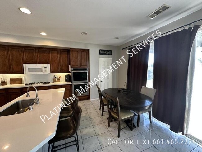 Building Photo - 7345 Sunnyslope Dr