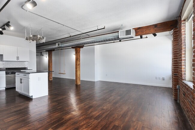 Building Photo - Unity Lofts