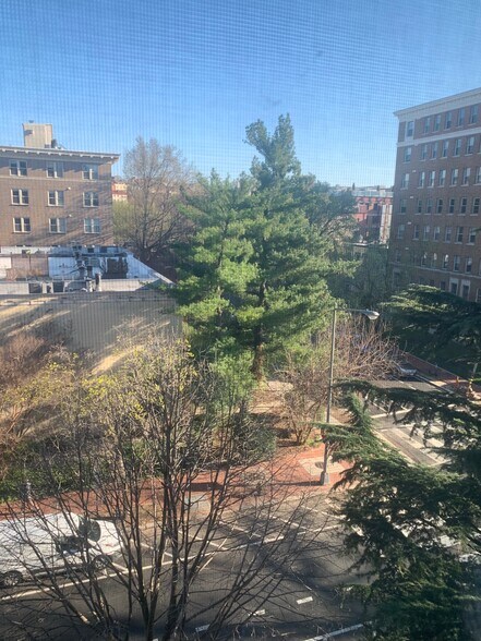 Building Photo - 1830 17th Street, NW