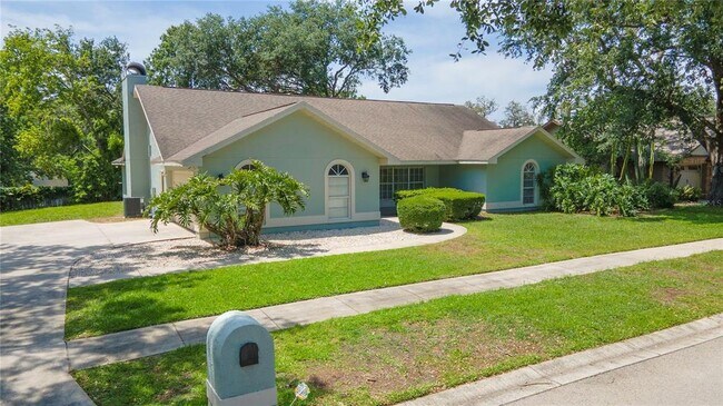 Building Photo - 2505 Buckhorn Run Dr