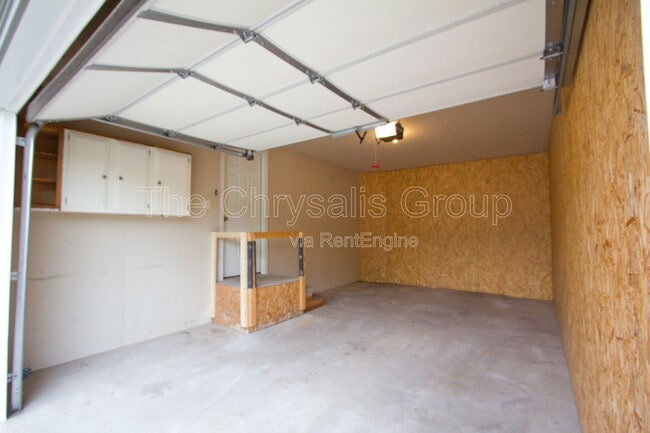 Building Photo - 1402 4th St