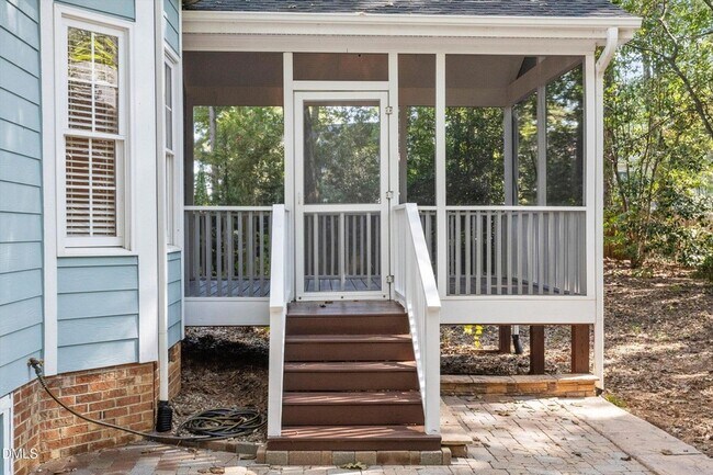 Building Photo - 102 Pine Tag Ct