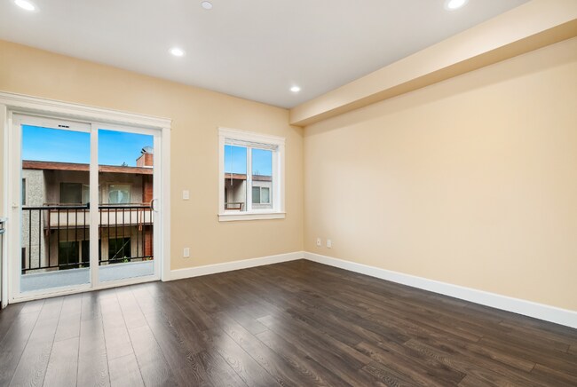 Building Photo - Sophisticated One-Bedroom Living at Marigold Apartments — Available Now