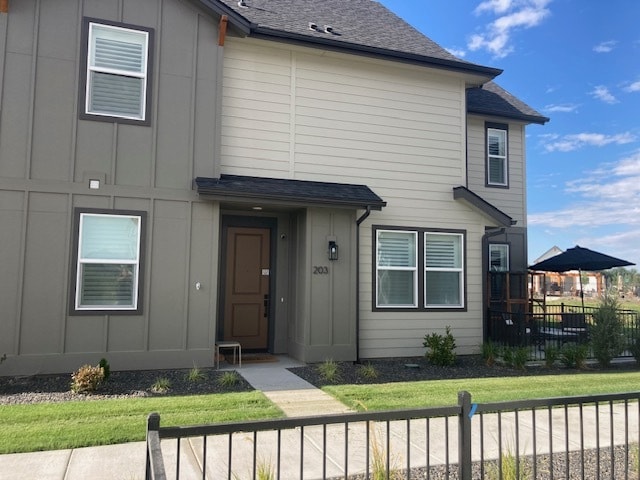 Building Photo - 203 S Koyukuk Ln
