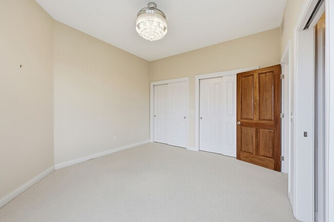 Building Photo - 5745 Newbank Cir