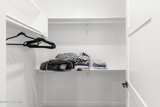 Building Photo - 1020 Sunrise Blvd