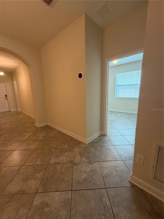 Building Photo - 15055 Driftwater Dr