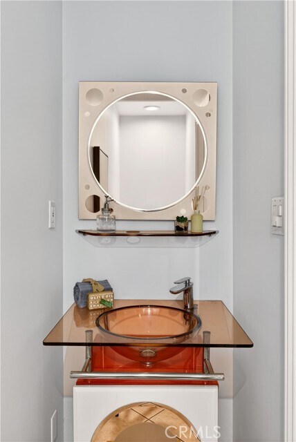 Building Photo - 4115 Laurelgrove Ave