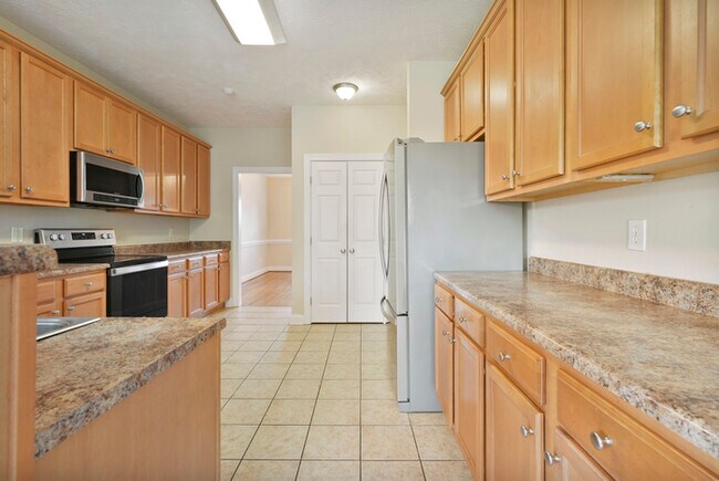 Building Photo - 2813 Franciscan Dr