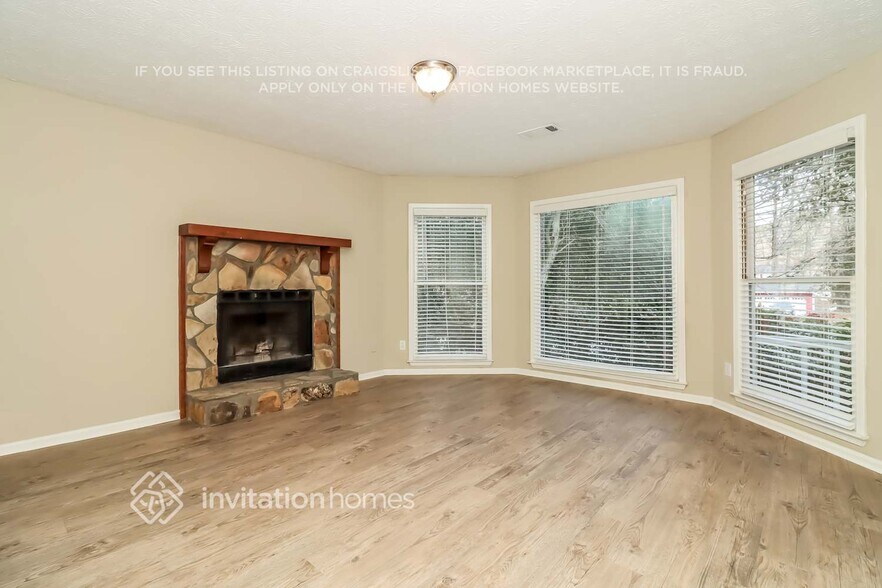 Building Photo - 649 Cedar Valley Trce