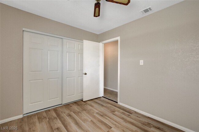 Building Photo - 620 Palmhurst Dr