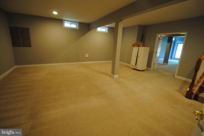 Building Photo - 22754 Brookshade Dr