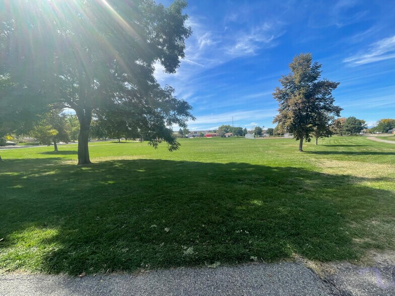 Building Photo - 3440 S Eagle St