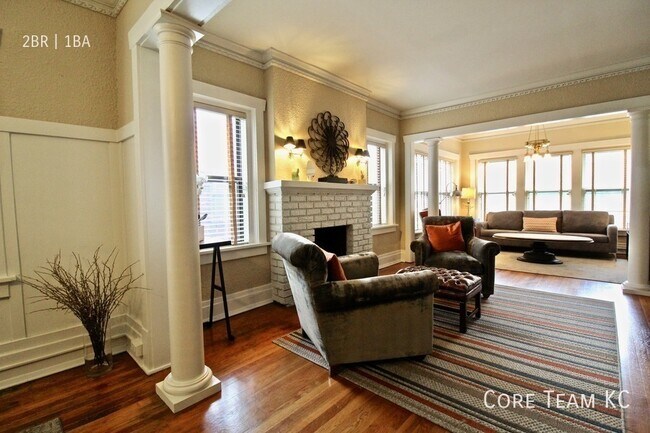 Building Photo - 3818 Walnut St