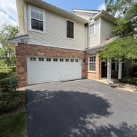 Building Photo - 2620 Williamsburg Dr