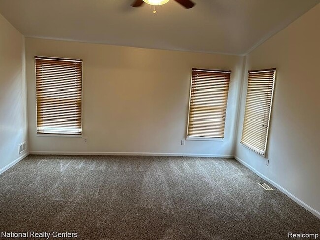 Building Photo - 1792 Bentley Ct