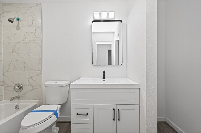 Building Photo - 7714 Stallion Trail Dr