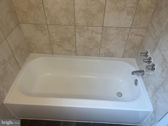 Building Photo - 4646 Minnesota Ave NE