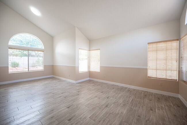 Building Photo - 1416 Grey Hunter Dr