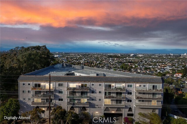 Building Photo - 1108 Camino Real