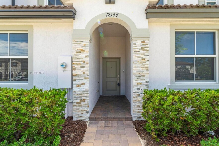 Primary Photo - 12154 NW 24th Ct