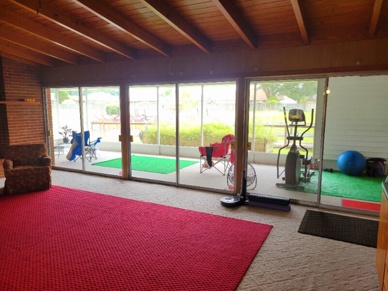 Building Photo - 2301 W James Lee Blvd