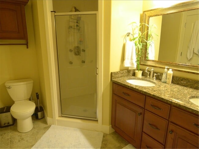 Building Photo - MUST SEE! Beautiful 4 Bedroom/3 Bathroom Home--Near BYU and Peaks Ice Arena