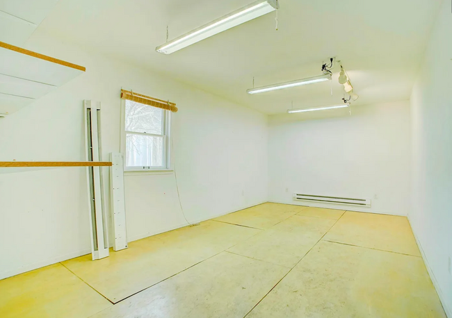 Building Photo - Perfect 5BR Home in Uptown!