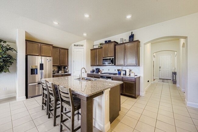 Building Photo - 5709 Broad Bay Ln