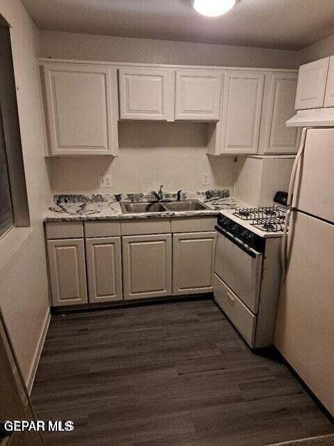 Building Photo - 247 Carnes Rd