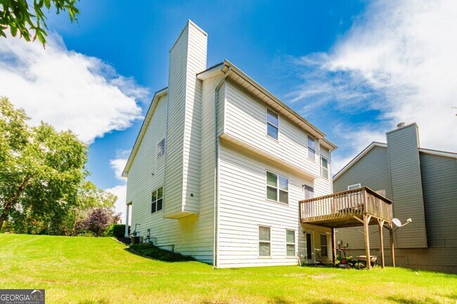 Building Photo - 310 Sugarberry Ln