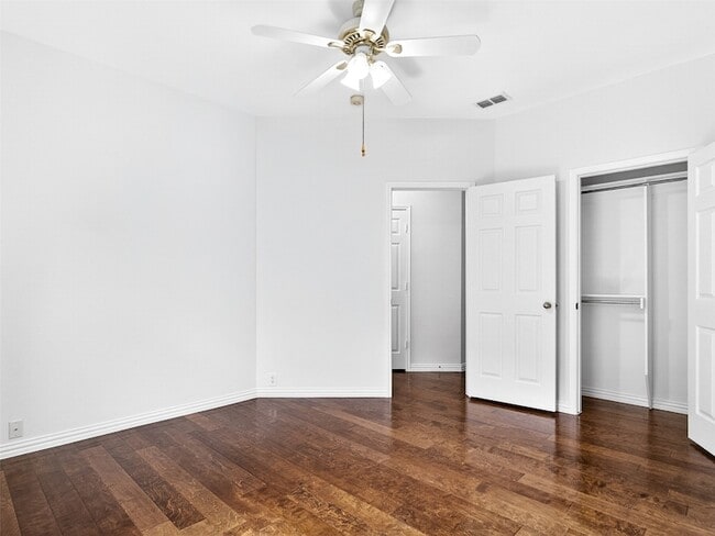 Building Photo - 1817 Newton Dr