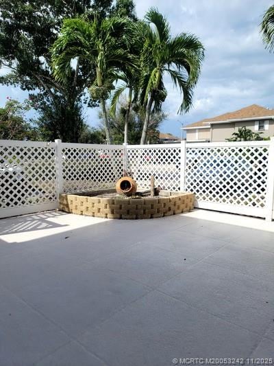 Building Photo - 3253 SW Sunset Trace Cir