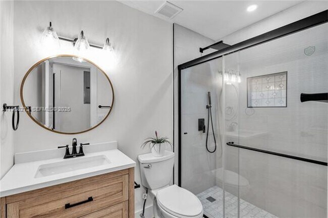 Building Photo - 4736 SW 136th Pl