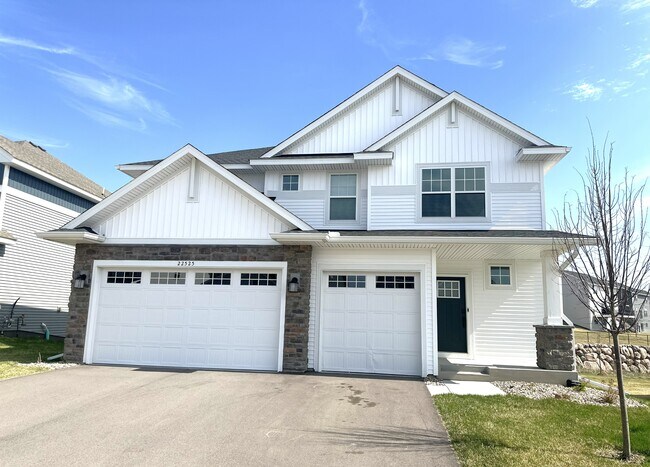 Building Photo - 22525 Wood Ln