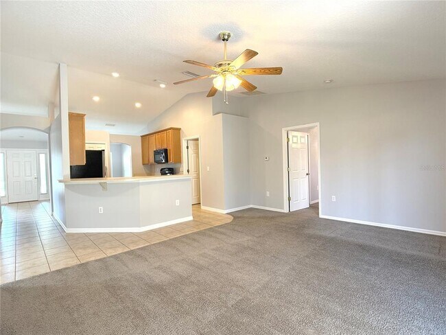 Building Photo - 310 White Ibis Ln