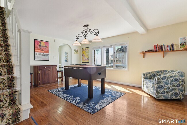 Building Photo - 1010 Ocean Ave