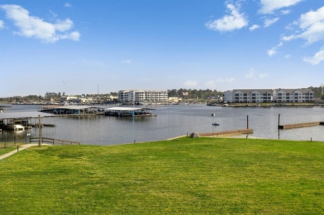 Building Photo - 15575 Marina Dr