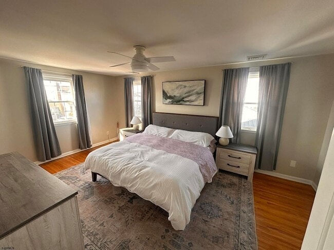 Building Photo - 611 N Delavan Ave