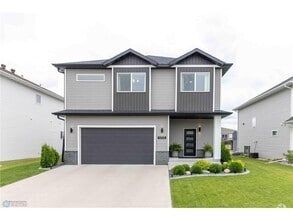 Building Photo - 1058 Ashley Dr W